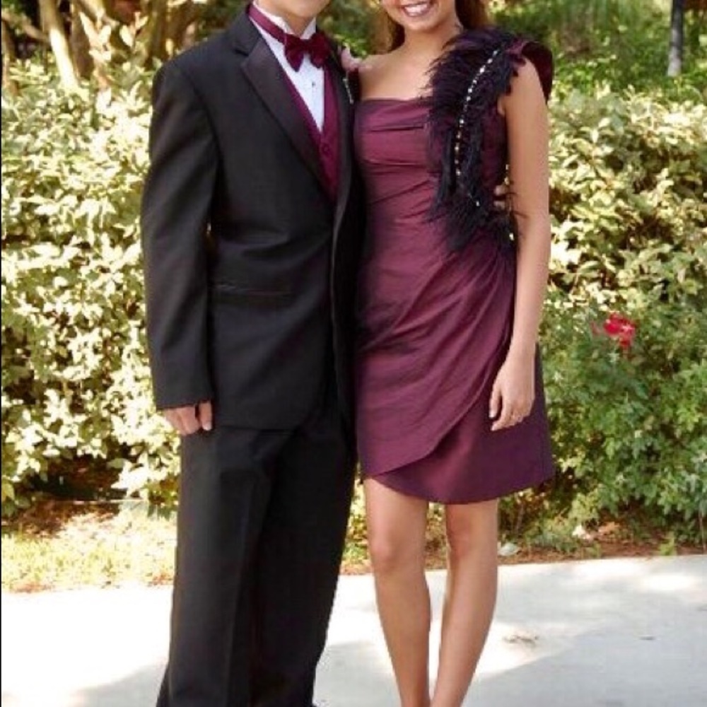 Prom or cocktail dress worn once